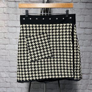 Short Winter Skirt SM: Brynn B