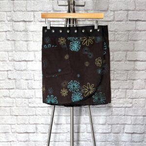 Short Winter Skirt MED: Frannie
