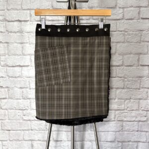 Short Winter Skirt MED: Polly