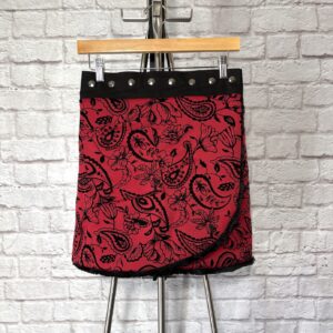 Short Winter Skirt MED: Carol